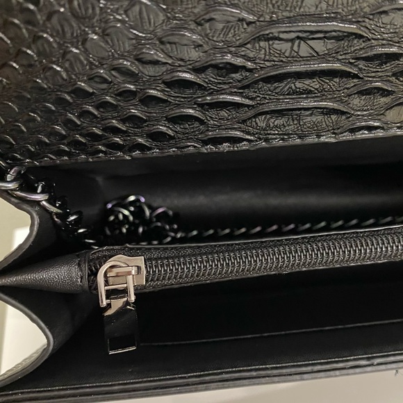 Black crossbody/shoulder/handbag chain bag - Picture 6 of 8